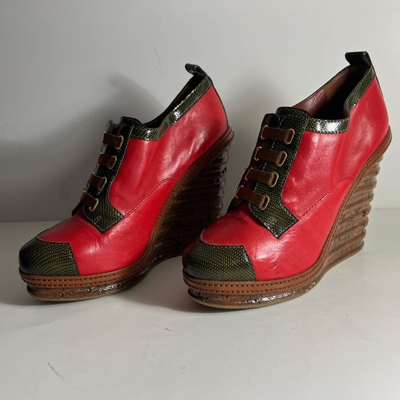 Mark Jacobs platform shoes. - Picture 2 of 11